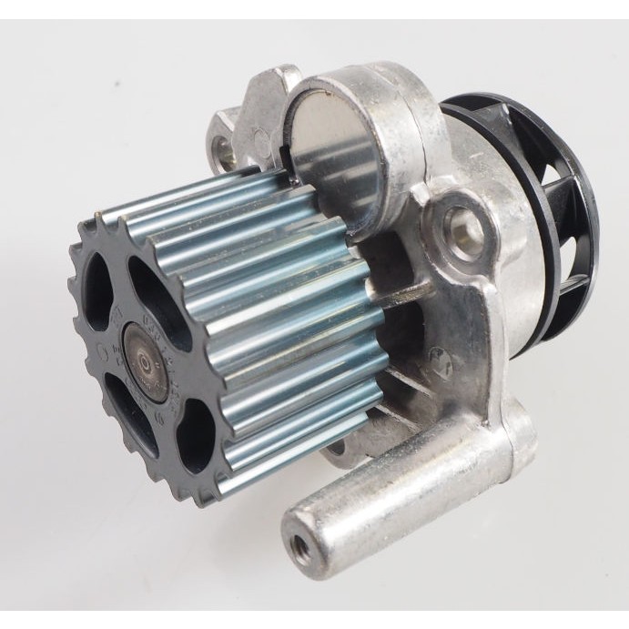 Оценка и мнение за Coolant pump with sealing ring VAG 045121011H